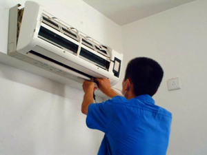 中央空調(diào)風管系統(tǒng)清洗 中央空調(diào)風管系統(tǒng)清洗